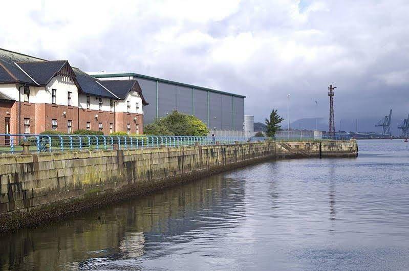 Premier Inn Greenock Exterior foto